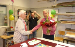 Eén van de pioniers van ‘t Gilde, Anton Uiterweerd, werd verrast met een boeket bloemen ter gelegenheid van het 60 jarig Huwelijk van Anton en echtgenote